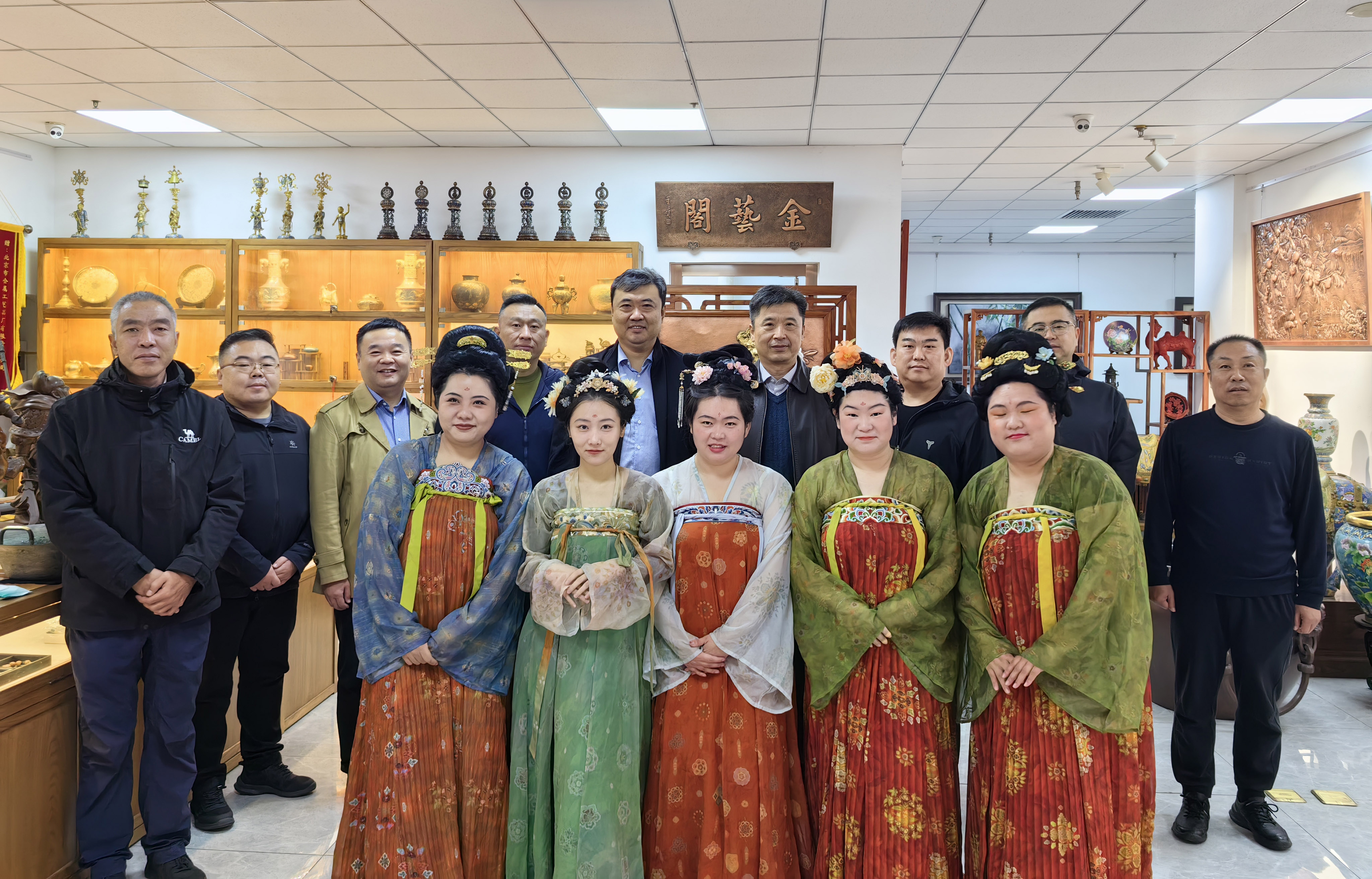 非遗共鉴·匠心传承——潍坊市坊子区领导莅临金属公司参观交流