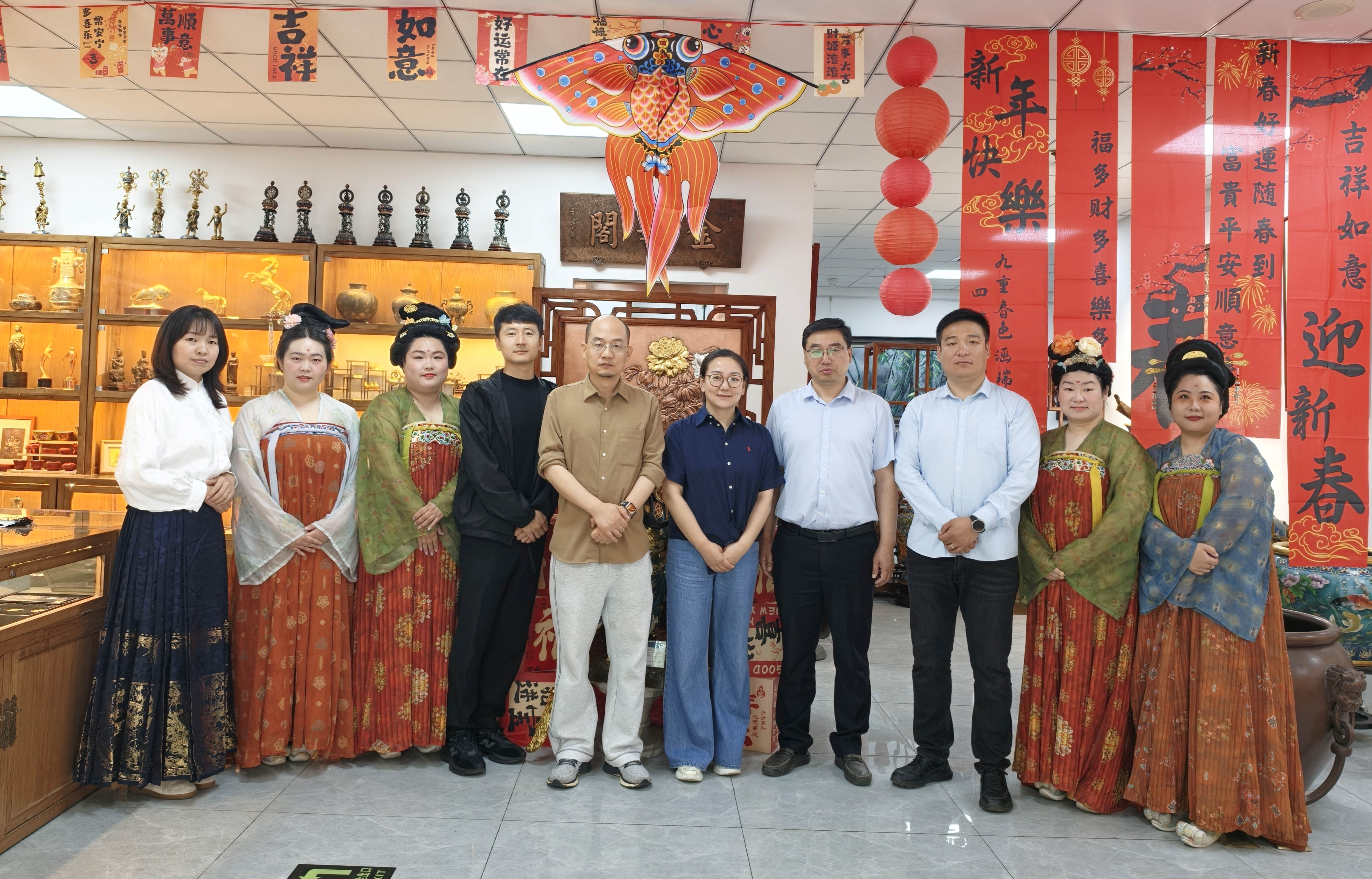 非遗为媒 匠心共鉴丨陕文投集团领导一行莅临金属公司考察交流