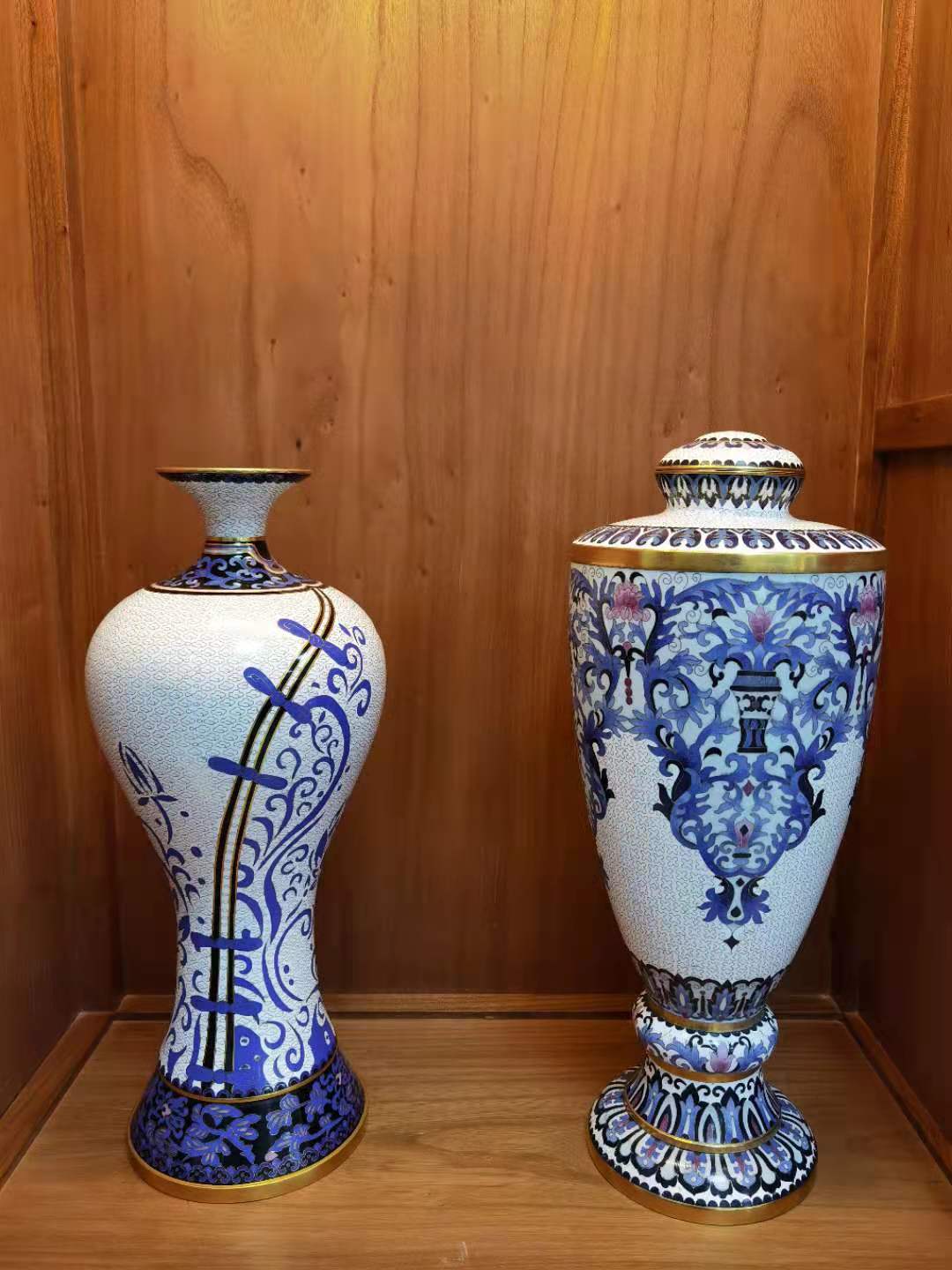 景泰蓝青花瓶